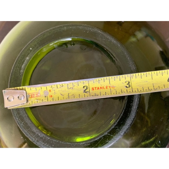 Vintage : green avocado glass bowl w crimped edge - Picture 8 of 10